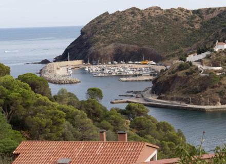 Terreny en venda a port bou