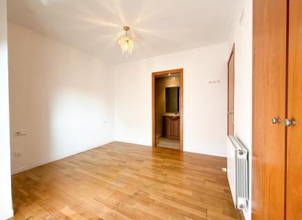 WhatsApp Image 2026-02-26 at 13.27.46.jpg