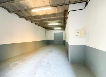 Almacén en alquiler en el centro de figueres