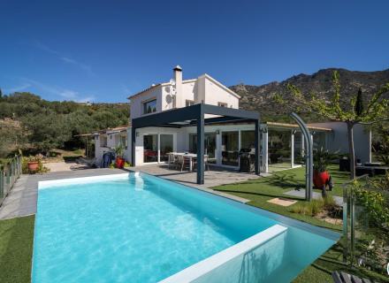 Magnifique villa rénovée entourée par la nature