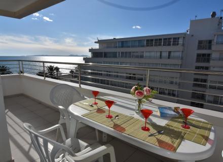 Apartament a primera línia de mar amb llicència turística a roses – costa brava