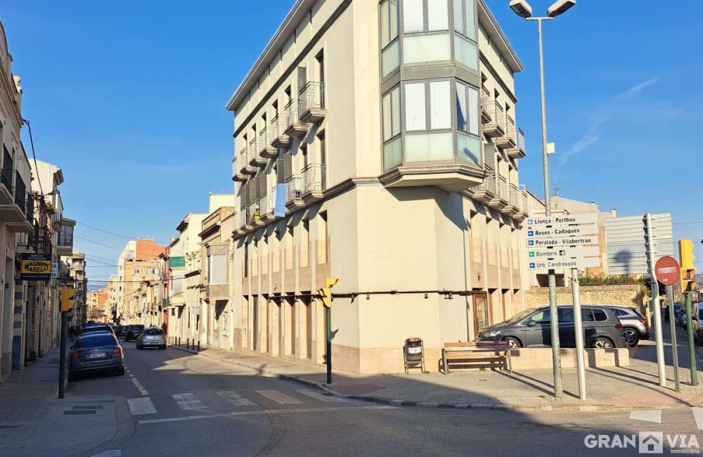 local_figueres-2.jpg