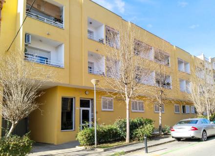 Piso en venta c/marià pujulà