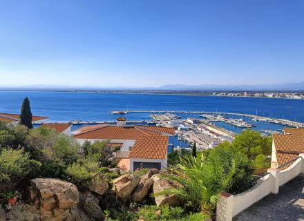 Superbe appartement à rosas avec vue imprenable sur la mer