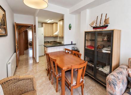 ático dúplex de 3 habitaciones con amplias terrazas, piscina y parking