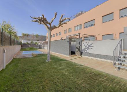 Duplex en venta zona vilatenim