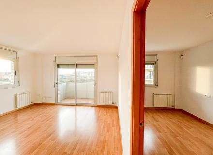 AV SALVADOR DALI 15-17.jpg