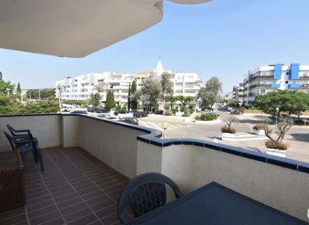 Appartement de 3 chambres à coucher à seulement 1200 m de la plage de santa margarida