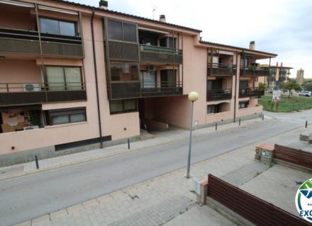 Olivera palau plaça d’aparcament segura per a cotxe petit, motos, motos d’aigua i bicicletes