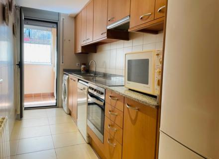 Piso en venta c/aries