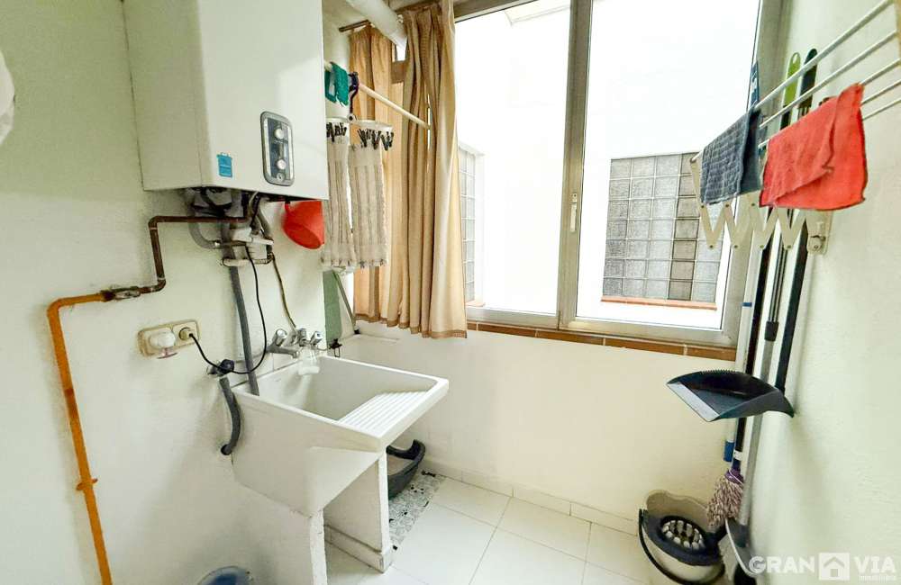 WhatsApp Image 2026-03-03 at 09.55.24 (2).jpg