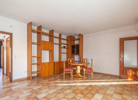 Piso en el centro de figueres con un garaje