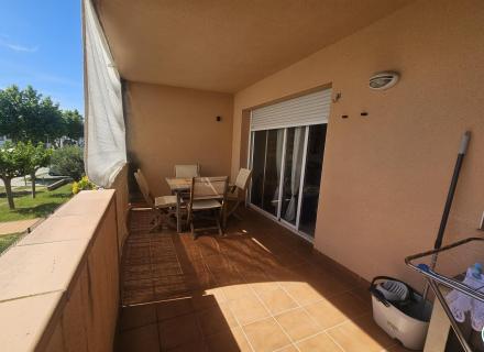 Appartement lumineux avec terrasse et parking à 600 m de la plage – empuriabrava