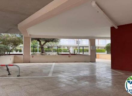 Plaza de aparcamiento en venta - centro comercial santa margarita
