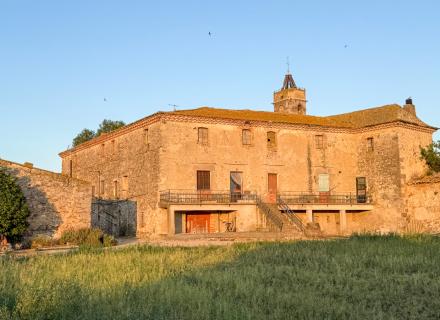 Finca señorial en el alt empordà, a pocos minutos de la ciudad y de la costa brava