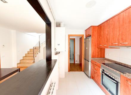 WhatsApp Image 2026-02-26 at 13.18.35 (1).jpg