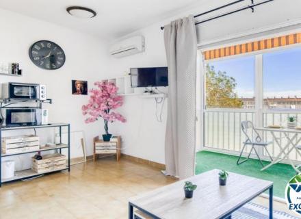 Studio chaleureux avec terrasse fermée dans le secteur flamicell