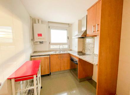 AV SALVADOR DALI 15-18.jpg