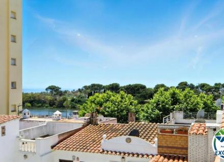 Muga park appartement lumineux avec terrasse et ascenseur près de la mer