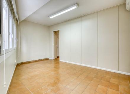 Oficina o despacho en venta en el centro de figueres