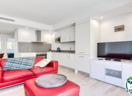 Opportunité au centre de roses : appartement de 2020 avec garage en option