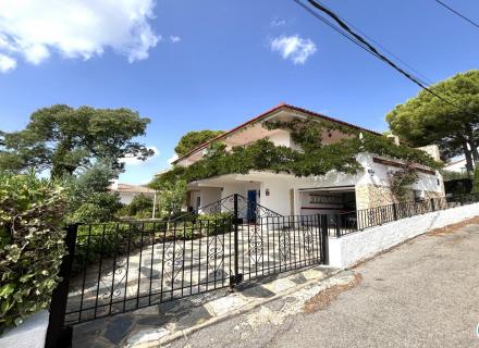 Maison à llançà avec licence touristique, vue sur la mer et à quelques mètres de la plage.