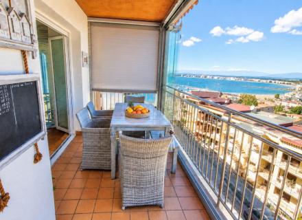 Apartamento con vistas en puig rom – roses