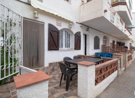 Appartement avec deux chambres, et, parking privatif